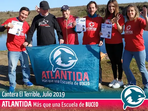 Foto del grupo de buceadores en Canteras El Terrible, julio 2019